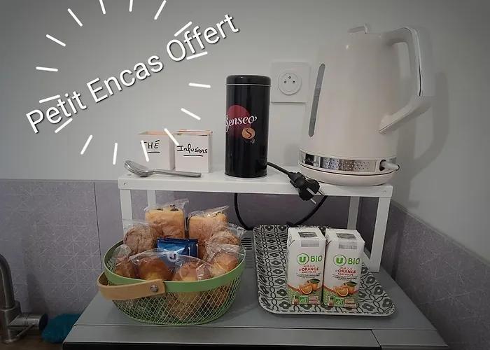 Habitación en casa particular Proche Puy Du Fou Entrée Indépendante, Encas Du Matin Offert *